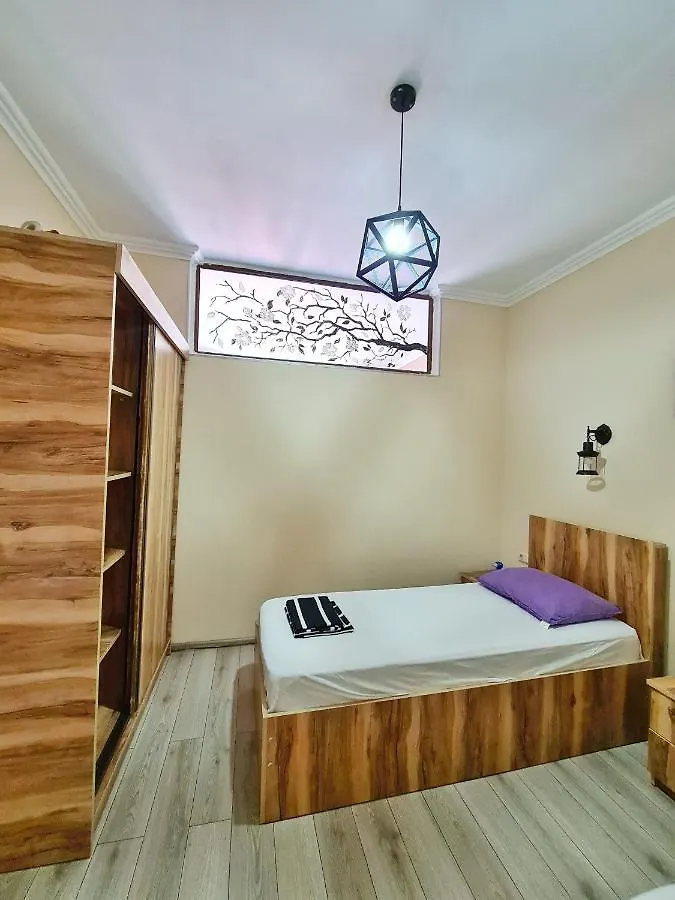 Appartment In Front Of Nuri Lake Batumi Apartman